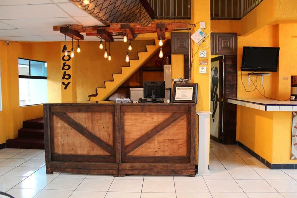 Hostel California 提华纳 外观 照片